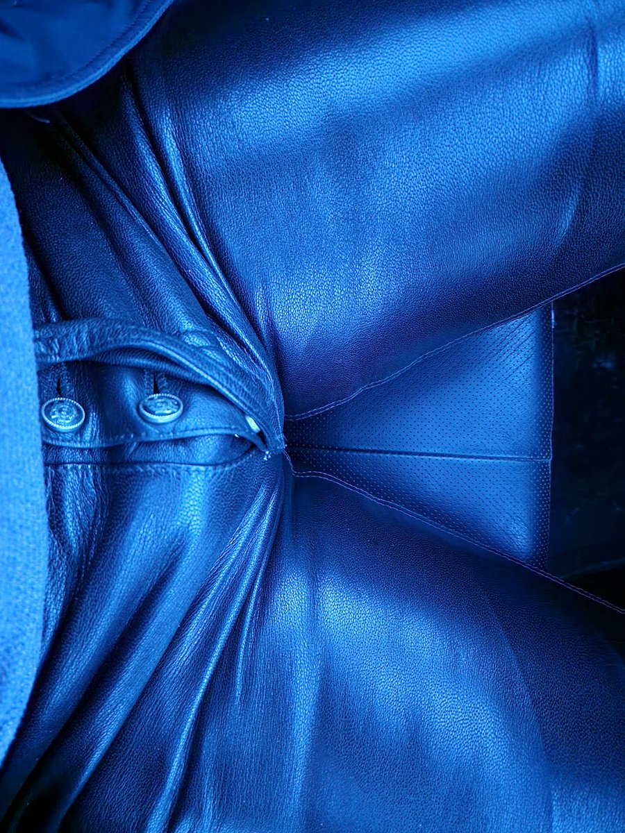 Vlad_ssh's tweet image. Driving in tight leather pants