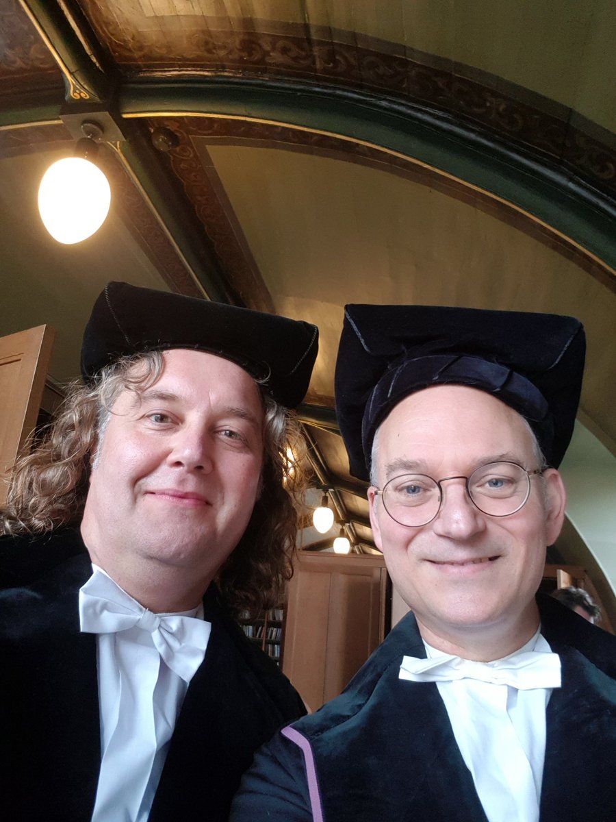 Proud supervisors! Excellent PhD defense of @FelixJdeZwart today. Well-done Felix!