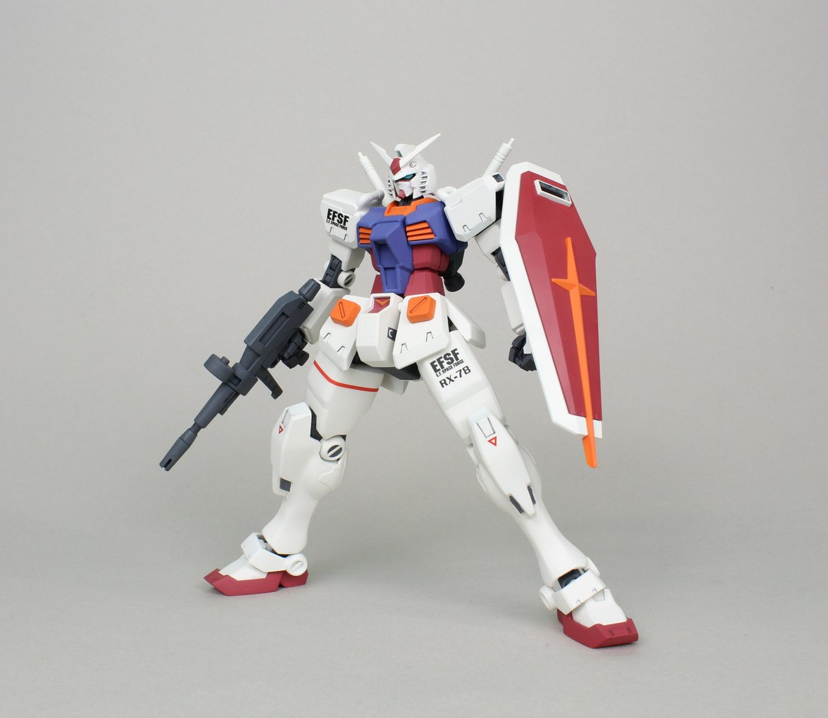 JackFrostPlamo's tweet photo. RX-78-2 Ver. Frost
#gunpla #ガンプラ https://t.co/HqwyS4TAJz