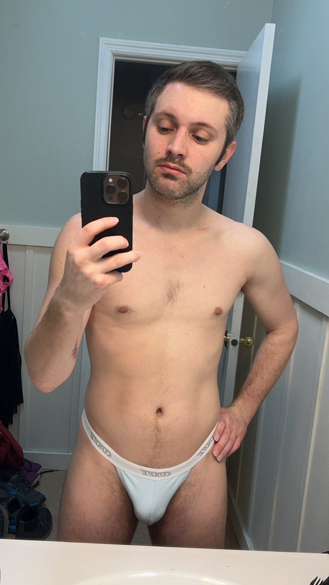 TheSqueakbeast's tweet photo. A thong for a Thursday https://t.co/ERWnadrlVH