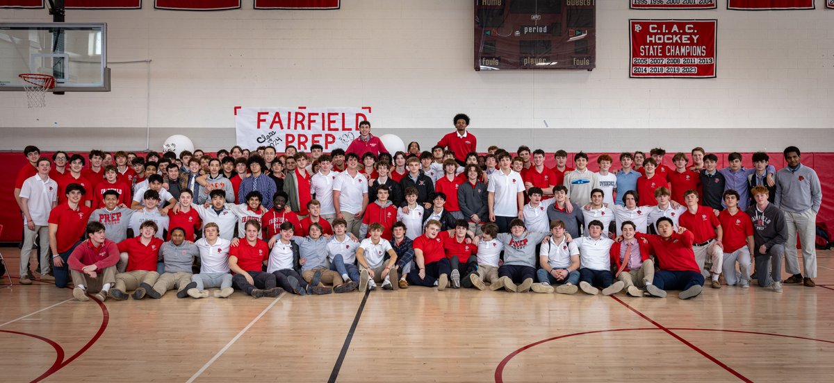 fairfieldprep's tweet image. Seniors marked "100 Days To Graduation" with a celebratory lunch at the SLC followed by a recreation party in Brissette Gym. A big shout out goes to the Class of '24 parents for organizing this enjoyable event for their sons!
#BeIgnited #ForOthers #PREPforLife #PrepBrotherhood