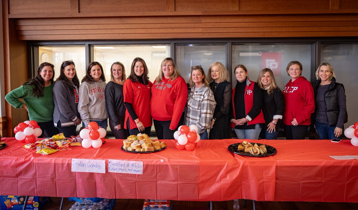 fairfieldprep's tweet image. Seniors marked "100 Days To Graduation" with a celebratory lunch at the SLC followed by a recreation party in Brissette Gym. A big shout out goes to the Class of '24 parents for organizing this enjoyable event for their sons!
#BeIgnited #ForOthers #PREPforLife #PrepBrotherhood