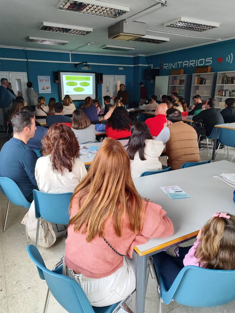 Colegio Stma. Trinidad Trinitarios Córdoba tweet media