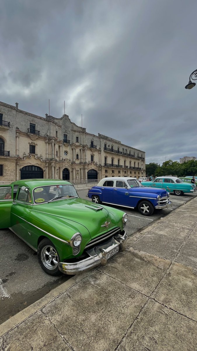 BabichColine's tweet photo. Je suis tombée amoureuse de Cuba https://t.co/m4w2sVUywm