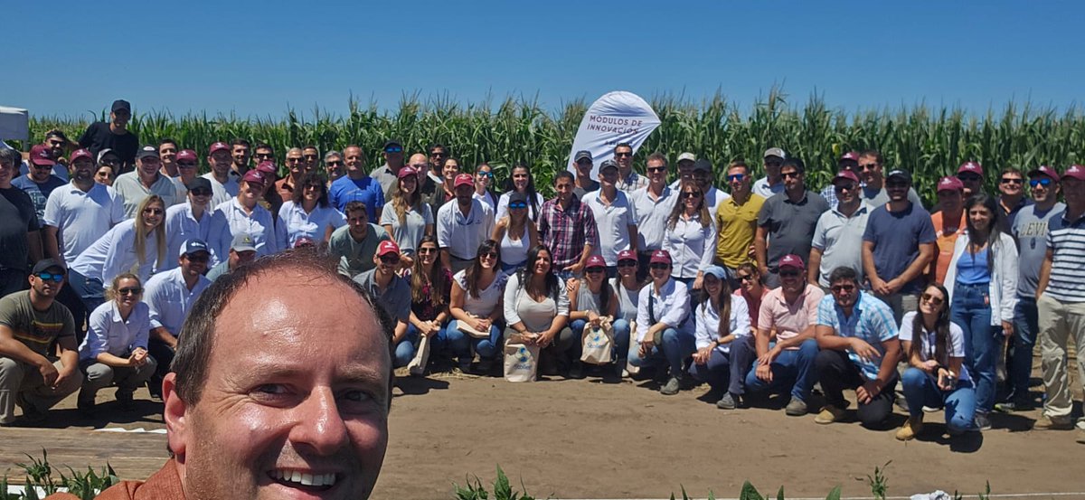 AgroconsultorSA's tweet photo. El #MIBDiegoDeAlvear en una jornada INMENSA 💥🚀🌽🌱💯

¡Gracias a todos!

#AgriculturaConTodo #MIB

CC: @BrevantSemillas https://t.co/b4jaOSjOL7