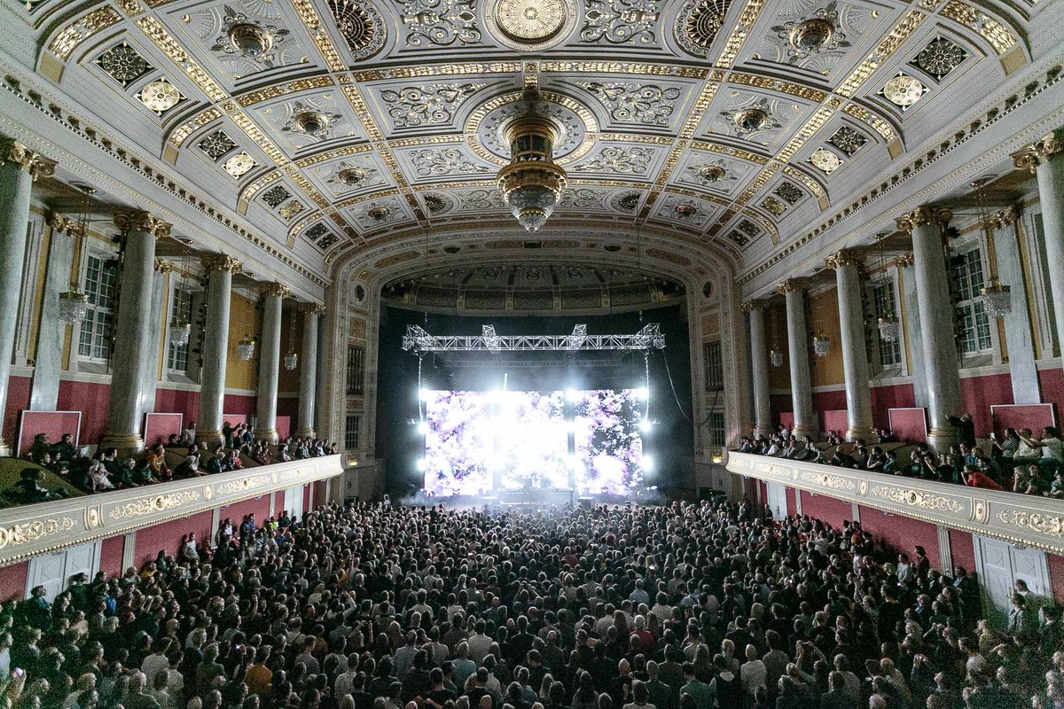 lichterlohtv's tweet photo. Just found these nice shots online from one of our last shows with Kruder &amp; Dorfmeister for their 25yrs anniversary tour at the historic @Konzerthauswien in 2019

📸 @patrickmunnich for @the_gap 

#realtime #generative #live #madewithcode #vvvv #touchdesigner https://t.co/UB7CN4srNU