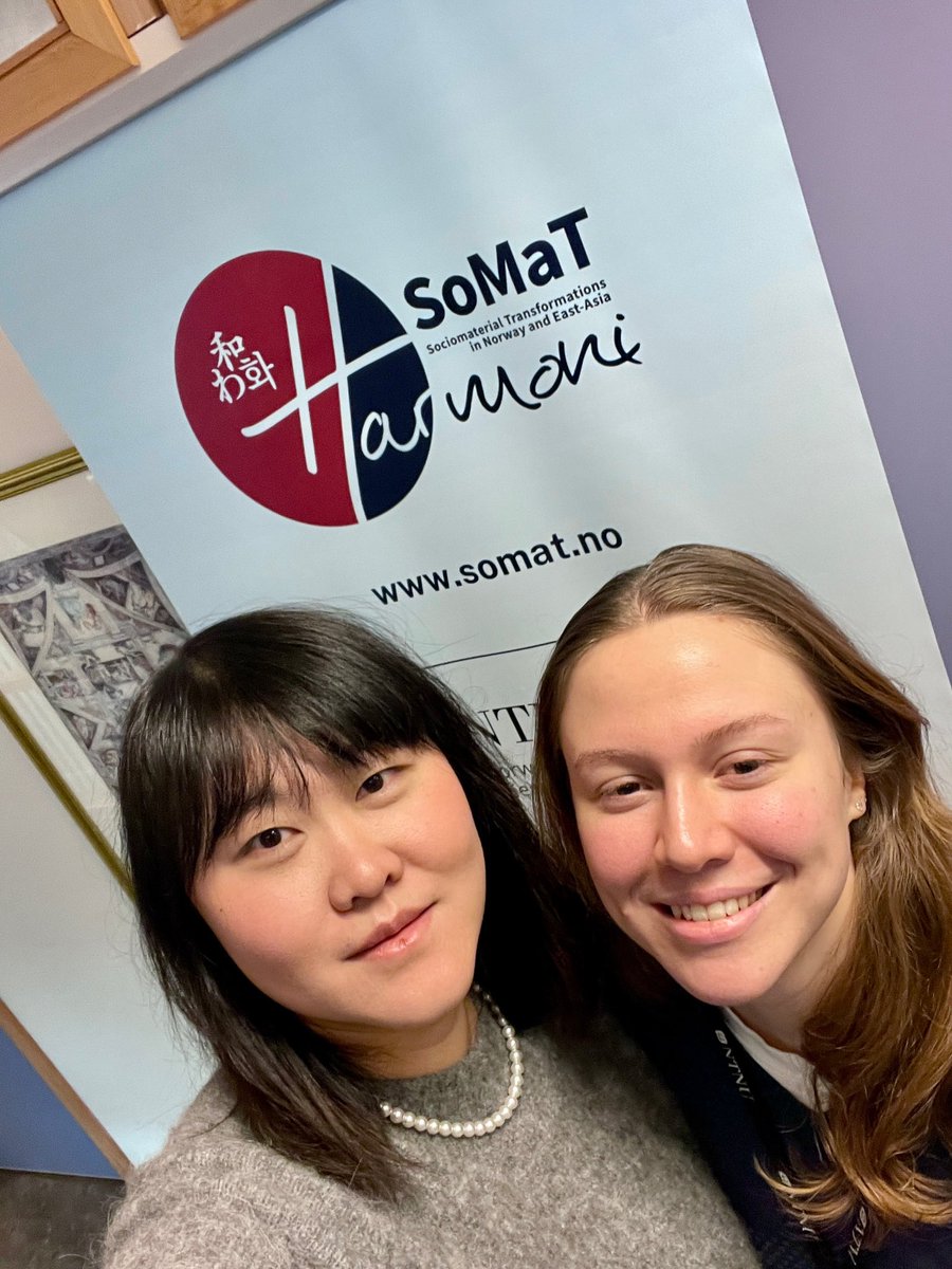 YuChengNTNU's tweet photo. 🤩 Welcome to the team, Stephany C. Amdahl! Today marks her first day as an intern with me at NTNU KULT. Stephany is a recent graduate from @NTNUnorway with a Bachelor's degree in #EuropeanStudies, and she is proficient in four languages!

👩🏼‍💻 While she waits for her application to our #STS master's program this fall, Stephany is excited to gain practical experience in STS and other #interdisciplinary fields. She will be assisting our DigiKULT research group on national and international projects such as @BIASProjectEU and AUTOWORK, as well as the @ERC_Research @erc_midway Project from the CLEEN research group @KultEnergi, and our joint project @INTPARTSoMaT led by @RogerSoraa and @MariusKorsnes!  

👏🏼 I am always thrilled to have extra support from enthusiastic young professionals for our exciting research activities! 

💚 Let's learn and grow together!