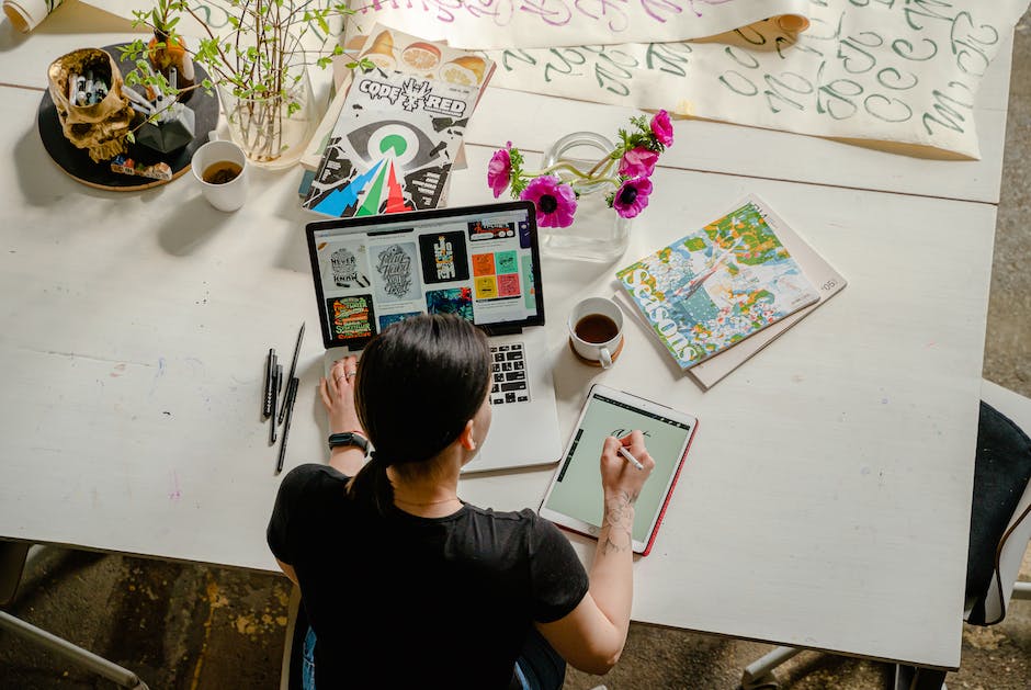 RyanAnys's tweet photo. Is Having an Online Presence Important for a Small Business? 

Yup!

Why?

An online presence:
1. Enhances accessibility 
2. Reaches a wider audience
3. Builds customer relationships and trust
4. Enables effortless marketing
5. Shows you what works—and what doesn't https://t.co/kAIun47yHy