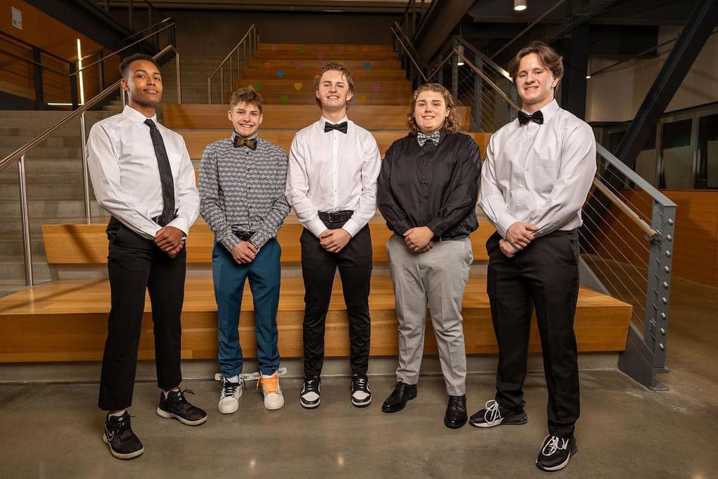 Sadie’s Court features 4 baseball guys! Way to represent fellas 👀