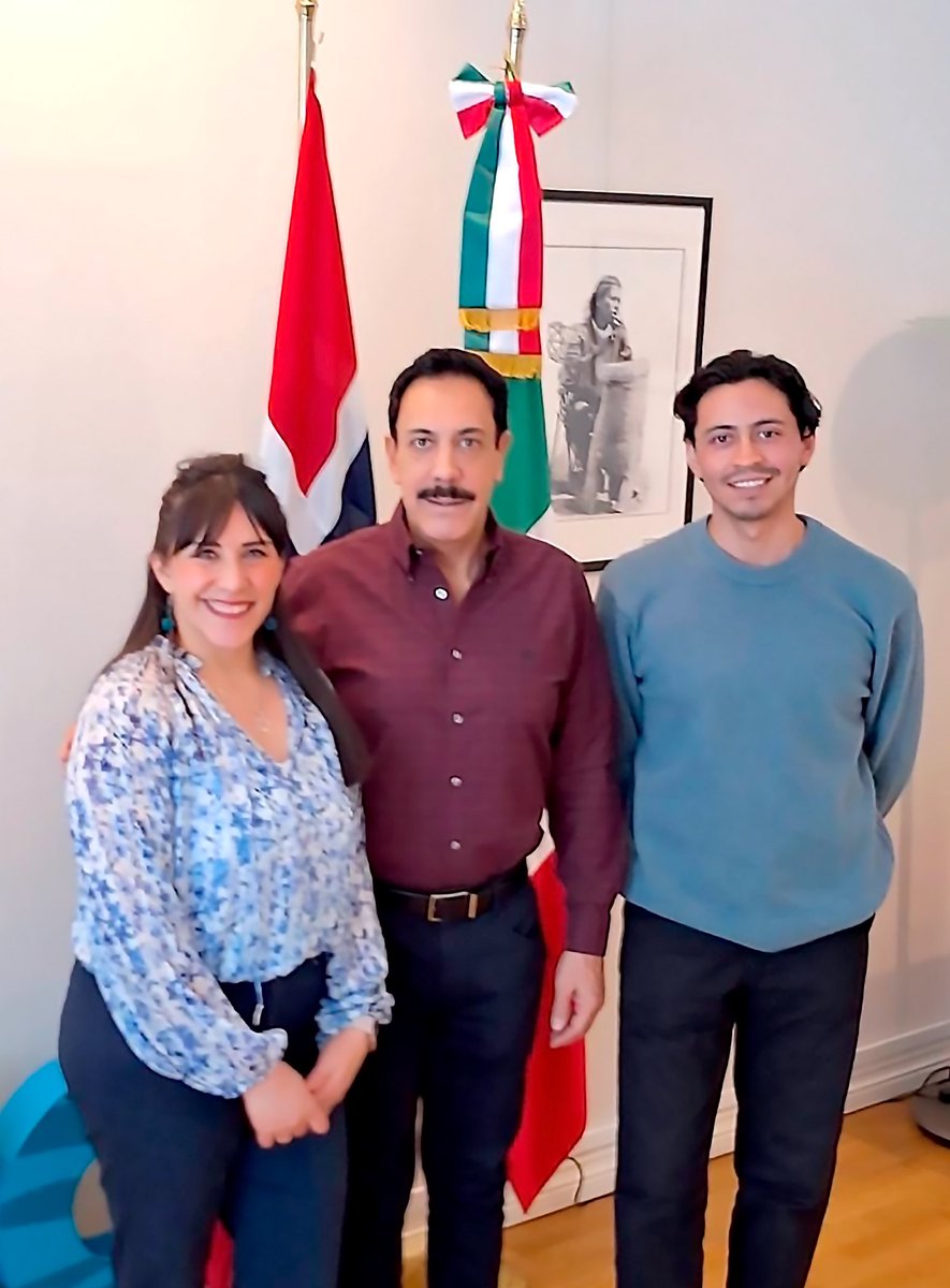 Hoy me reuní con Mariana Camacho y Renato, fundadores de la Plataforma de redes sociales Mexicanos en Noruega <a href="/mexicanosennor/">Mexicanos en Noruega</a> 🇳🇴. 

Estamos explorando nuevas vías digitales de colaboración para acercarnos a nuestra comunidad mexicana 🇲🇽. 

#MéxicoEnNoruega