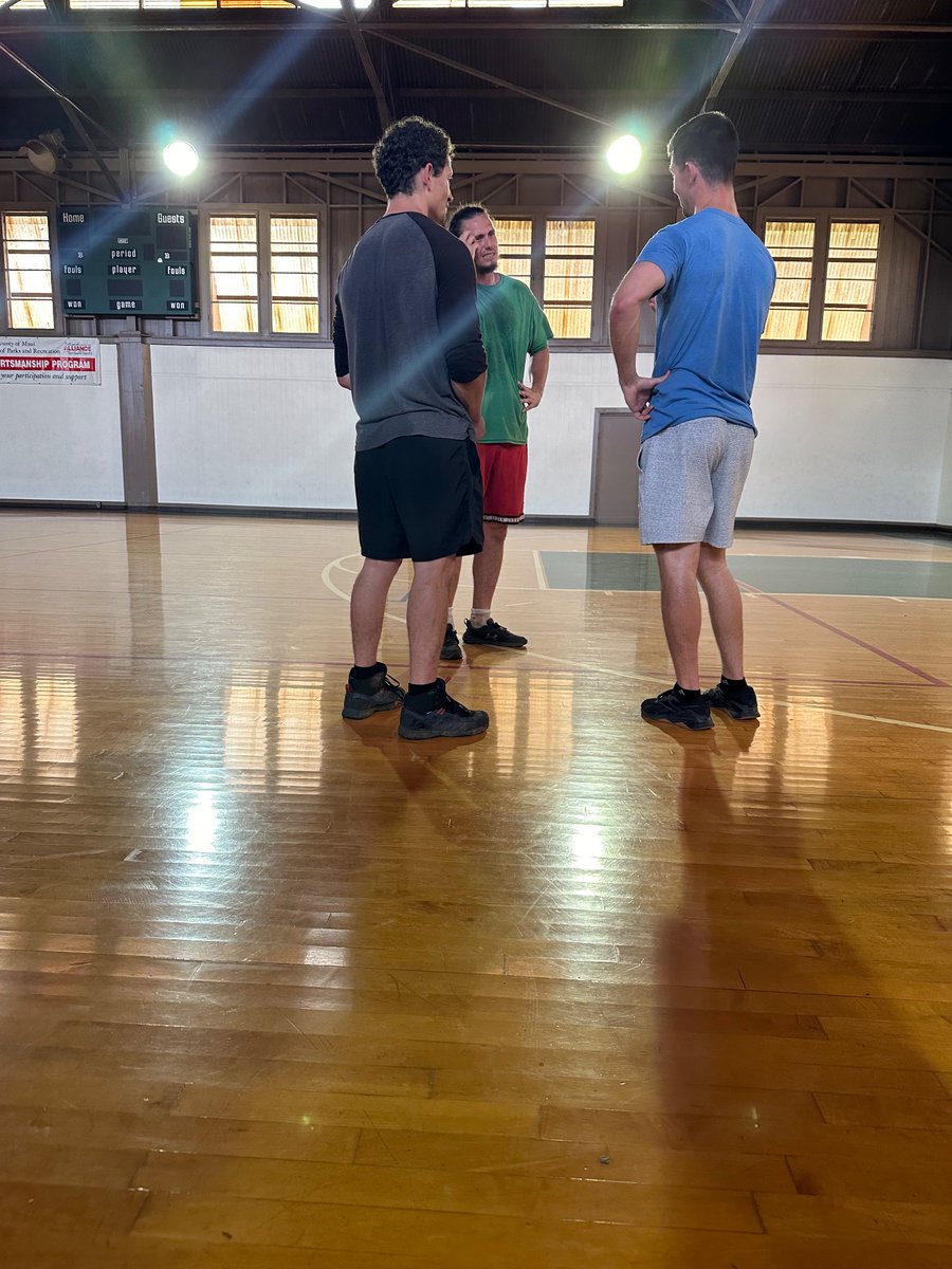 What do i love about the Pastoral staff @CRBaptistChurch? Answer, We’re in Molokai, HI. Our deep sea fishing trip was cancelled due to weather. We went to a gym to work out. After meeting two guys, Zane & Burnie immediately shared the gospel with them.