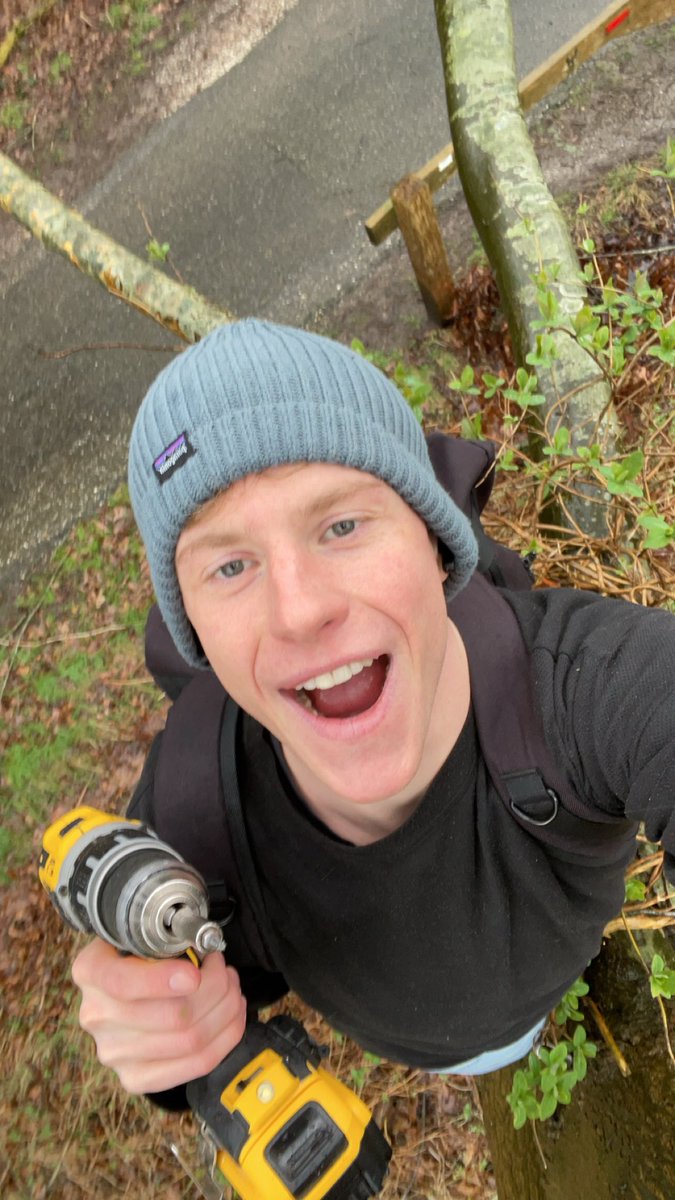 Pov: you’re a birdhouse that needs to be relocated