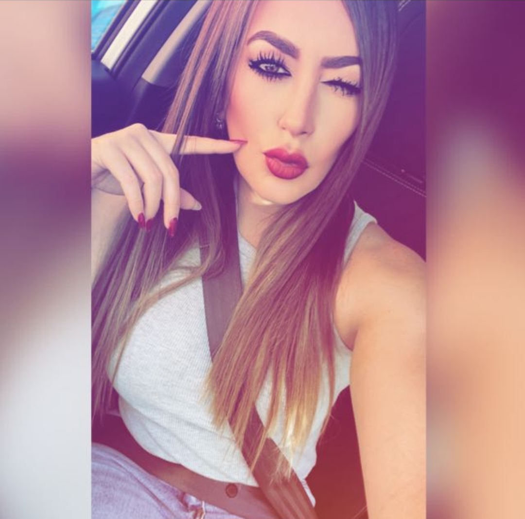 ElPerezGacha's tweet photo. Red, tomen sus precauciones cuando traten con esta persona: @SaraMustieles 

No la puedo etiquetar porque me bloqueó de todos lados, dicen que el que nada debe, nada teme, pero bueeeno, sus redes son Ig: Sara Mustiieles / Fb: Maria Musan. https://t.co/Q1YZq0RGET