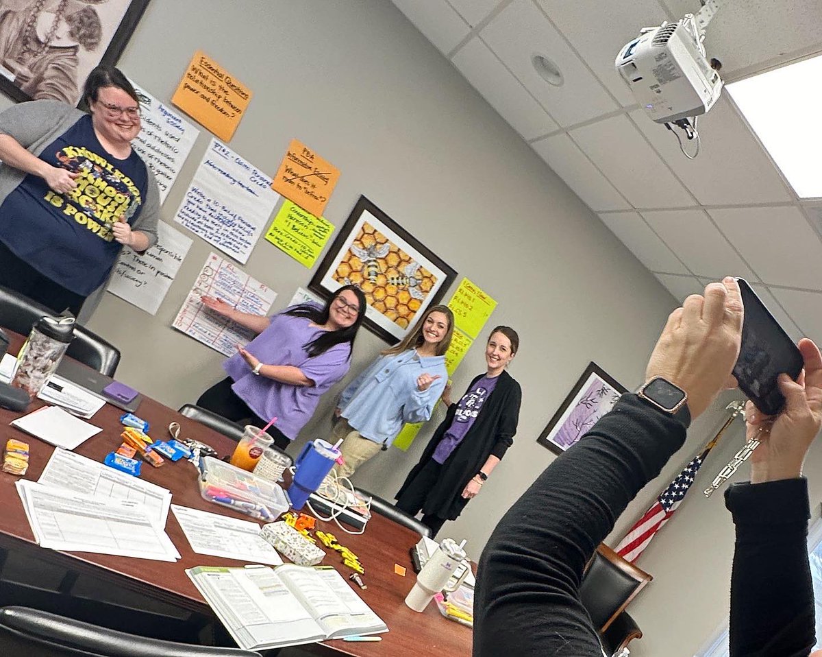 EduTwentyTwenty's tweet photo. If you’re not celebrating a successful day of learning with a human pyramid, what are you even doing with your life? #edu2020 #edu2020partner https://t.co/G3oUH1QJsM