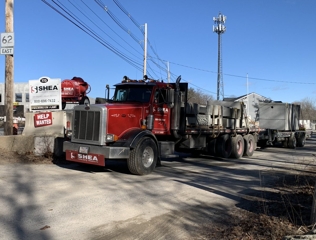 SheaConcrete's tweet image. Another beautiful “Thankful Thursday” … Our @PeterbiltMotors “Power Fleet” is delivering value throughout New England &amp;amp; beyond … Teamwork makes the dream work #february2023 #precastconcrete #thesheaway #peterbilt #madeintheusa🇺🇸 #teamworkmakesthedreamwork