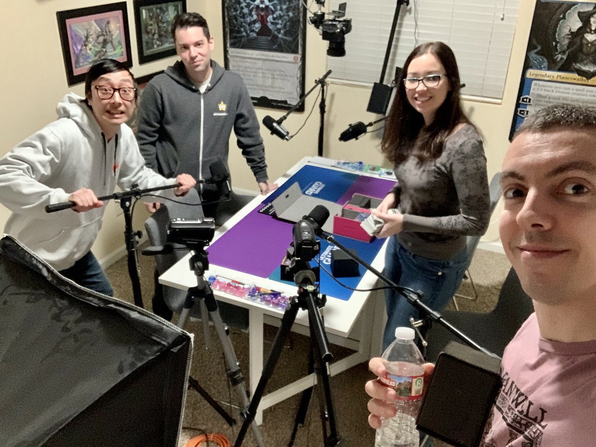 Mondays episode is going to be a ton of fun! 

👀 <a href="/JimDavisMTG/">Jim Davis</a>