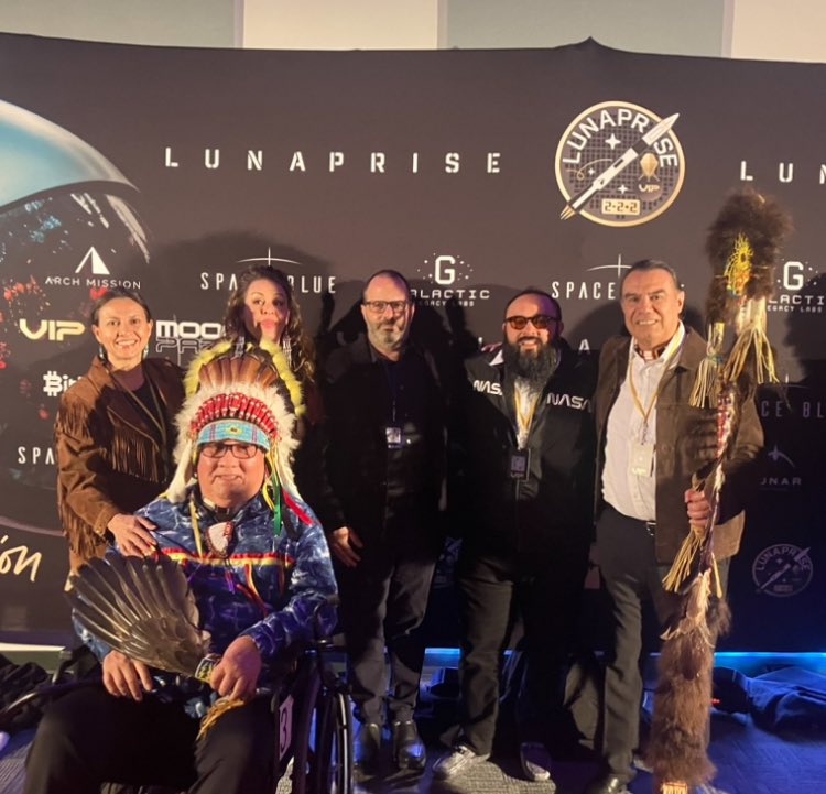 bitbaselart's tweet image. Our Lunaprise Moon Museum has finally launched today at 1:05am from Cape Canaveral, Fl carrying 222 digital art pieces from artists representing every corner of the world. We are now heading to land on the surface of the Moon in a few days after 50 years. Only four (4) countries…