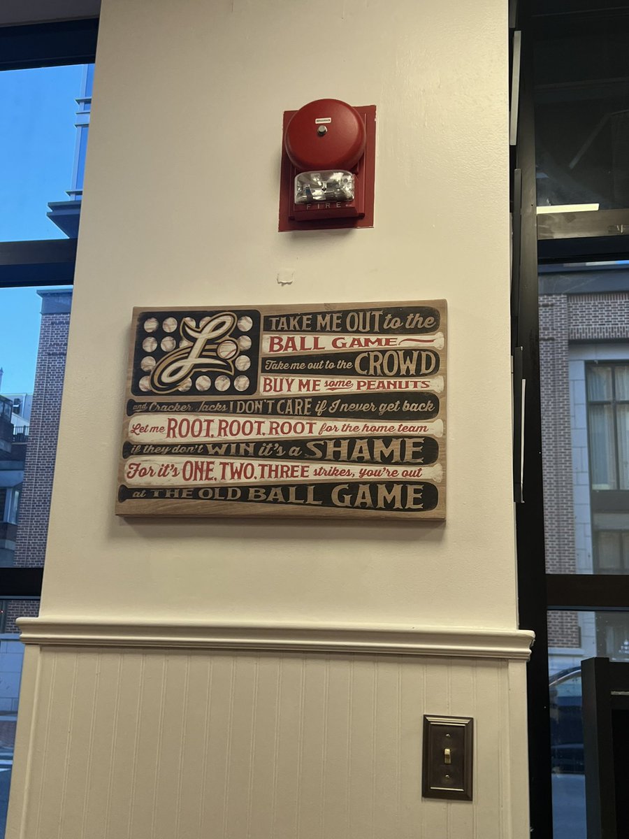 hermit_williams's tweet photo. At Blazin J’s looked to my left and saw this it’s a sign to #BringBackTheBarn @WGAL @fox43 @Lancstormers @LancasterOnline @StretchVickers @sheetz @MikeGrossLNP https://t.co/PWiIcPXA78