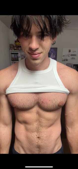 Chest pump https://t.co/ILGVevCSGl<a href="/tag/cosplay"class="tags"><span>#cosplay</span></a><a href="/tag/kayn"class="tags"><span>#kayn</span></a><a href="/tag/heartsteel"class="tags"><span>#heartsteel</span></a>