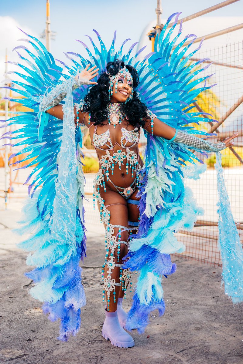 Ig saw these first 🥰❄️ #TrinidadCarnival2024 #YumaVibe #Wonderland 

Never felt prettier 🥹