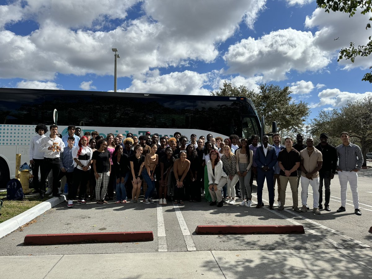 Best of luck to <a href="/STU_TrackXC/">STU XC & TF</a> as they head to their first <a href="/SunConference/">The Sun Conference</a> Indoor Championship! 🏆

#GoBobcats // #STULimitless