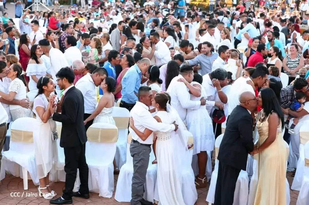 #Nicaragua | Así fué el ambiente que se vivió. En las bodas YA.❤️❤️❤️❤️❤️🇳🇮🇳🇮🇳🇮 📸 Fotos: CCC / Jairo Cajina #amorypaz #ManaguaSandinista