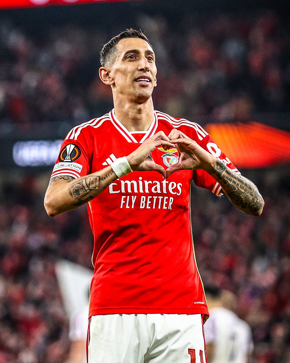 brfootball's tweet image. Ángel Di María converted a 98th-minute penalty to give Benfica a 2-1 first-leg advantage against Toulouse in their Europa knockout round playoff. 

It's a day after his 36th birthday 🫶