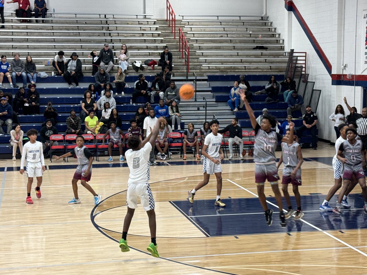 Another big night for the Blue Jays. Both girls and boys play tonight. Boys are vying for the Western Division championship vs Rose Park. Tip-off is 830p at ⁦<a href="/WhitesCreekHS/">Whites Creek HS</a>⁩. #WestIsBest