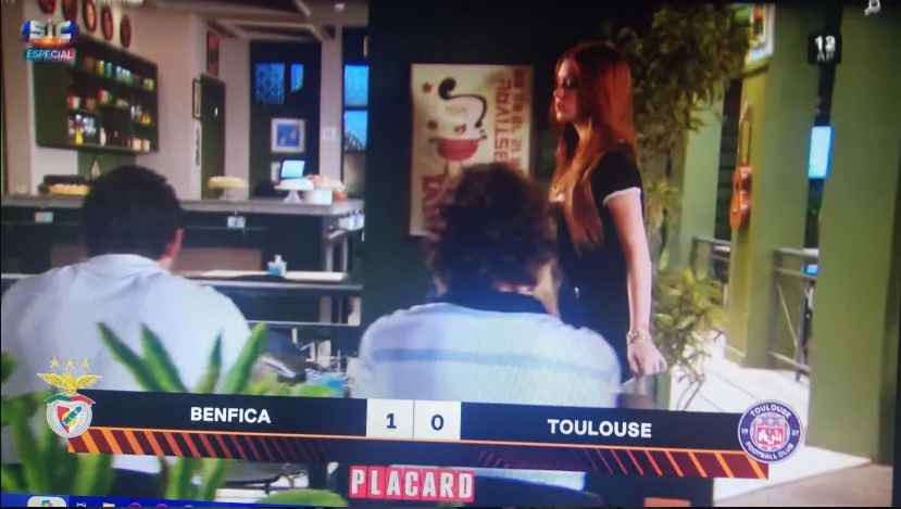alvini98's tweet photo. ENTÃO SIC, no meio da novela anunciam assim, o resultado do Benfica. Eu que sou super fã de televisão e da SIC, acreditei que seria este o resultado EXATO DO JOGO, METI TUDO, TUDOOOO na minha casa de apostas e agora ?
PERDI TUDO !! A CULPA É VOSSA InFlUenCiARam... https://t.co/B4fsCOrzrH