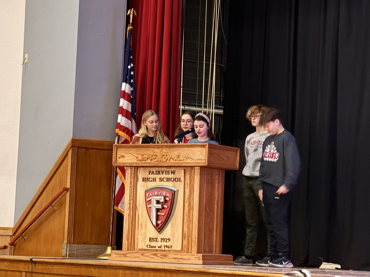 kmdunlap's tweet photo. We had a GREAT Sources of Strength assembly today!! The Sources of Strength students did an amazing job of planning sharing and getting everyone involved!!! 🥰 #FPwarriorsofstrength @FPSchools https://t.co/EzMm9k0Cps