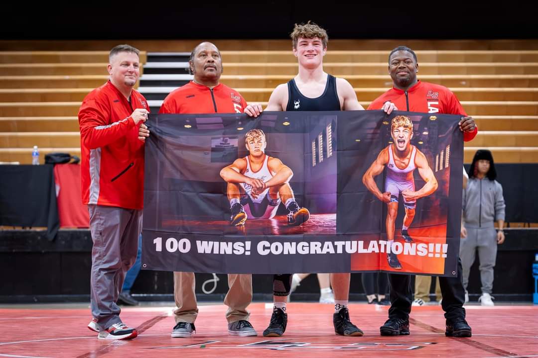 Official La Salle Wrestling Page tweet media