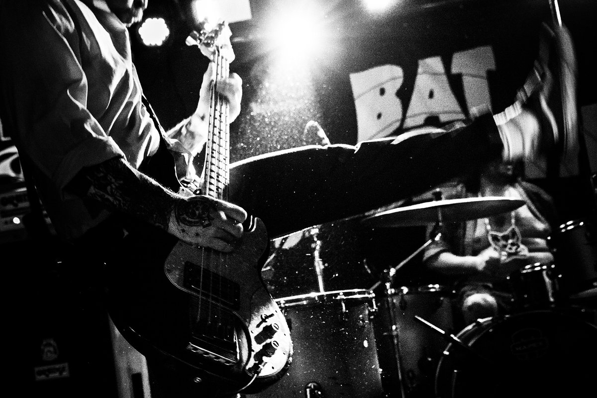 Distorted_Mag's tweet photo. Bat Sabbath (@cancerbats) @ Rebellion, Manchester
πΈ Jess Robinson
#cancerbats #batsabbath #metal #heavymetal #musicphotography #distortedsoundmagazine https://t.co/0DD0pqmgtO