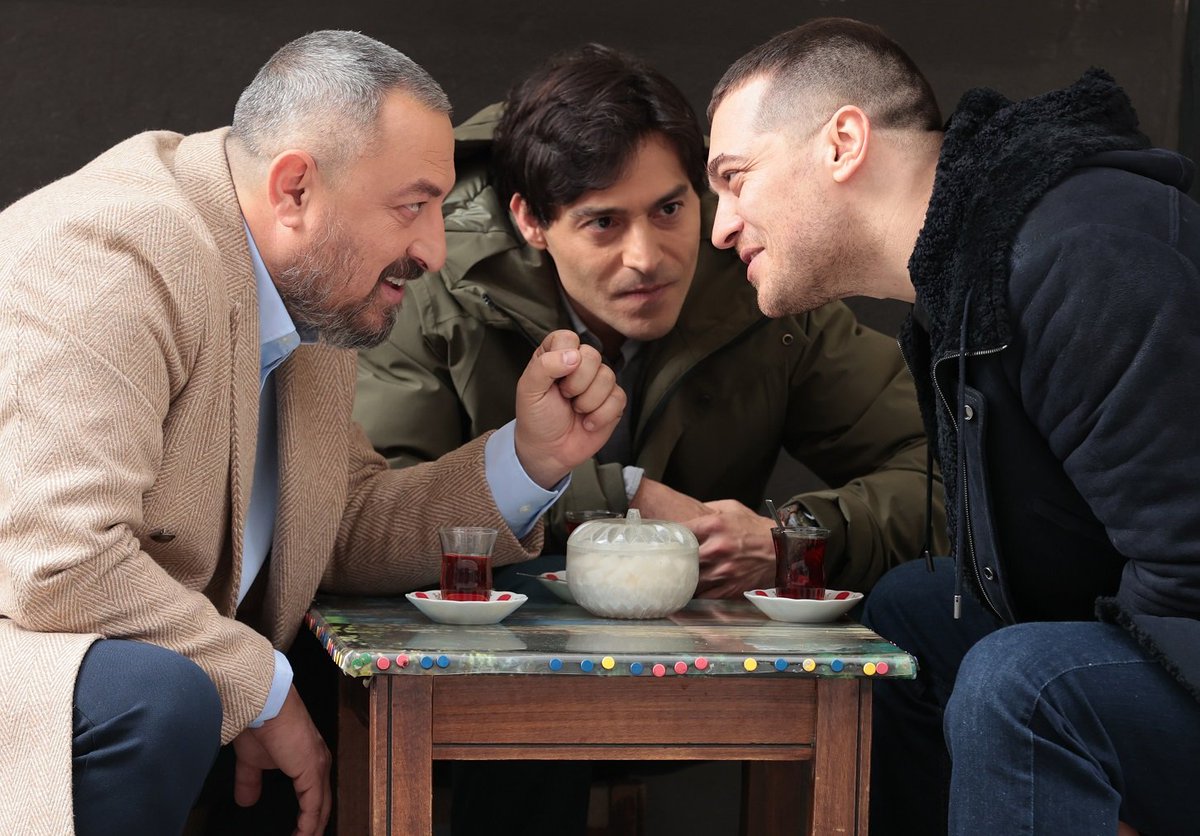 MelissaGL_'s tweet photo. Bugün Günlerden #Gaddar
#ÇağatayUlusoy https://t.co/13rBZebaGT