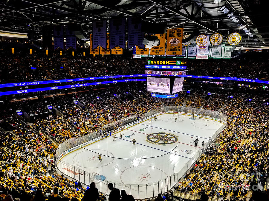 dial_it_up_SDF's tweet photo. WE’RE BACKKKKKKK 😩 With the cold front coming through we hit the ice tonight with our pick of the night!

Bruins Regulation Time (-115)

Get the boys back in the Garden and they'll show the league who's boss https://t.co/08zcDxNQVH
