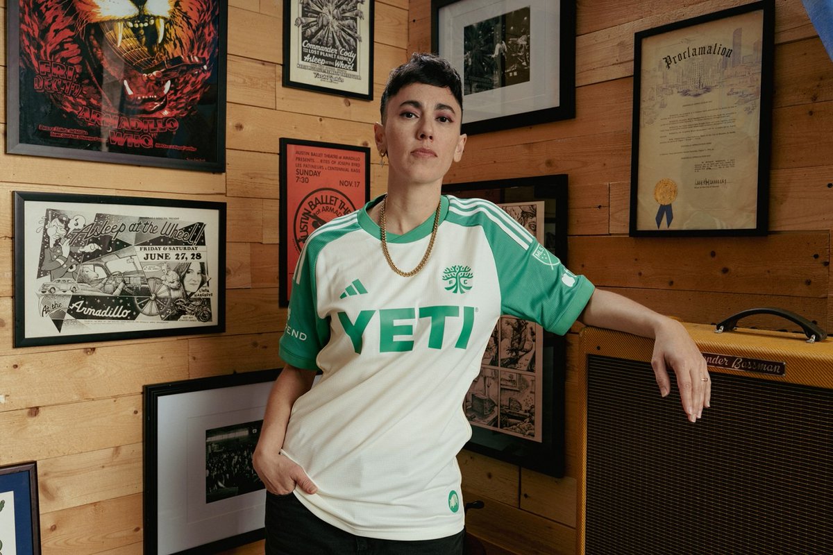 EXCLUSIVE: @AustinFC is celebrating the city’s storied history of live music with its new Dillo kit. “What you can do in Austin is follow your ears,” Matthew McConaughey says. “Follow your ears, and you’re usually going to like what you see.” rollingstone.com/music/music-fe…