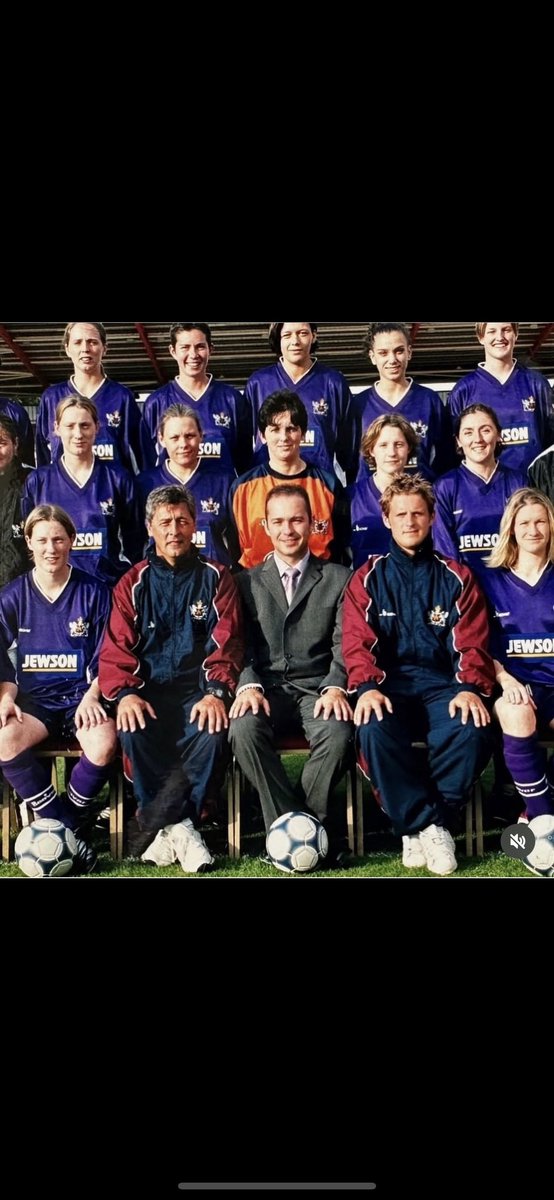 LiveLikeAProUK2016 🇬🇧 tweet media