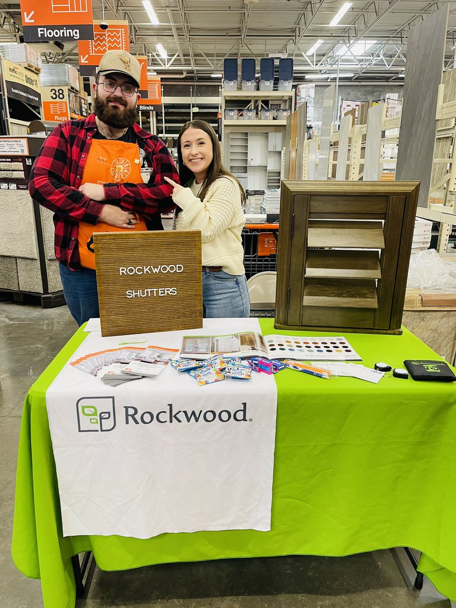 🚨 Ali at #6586 earned a Bronze Pin for submitting and closing leads! 🚨 love showing off our amazing HD associates. We appreciate everything you do! 🧡🧡🧡 

#rockwoodshutters #homedepot