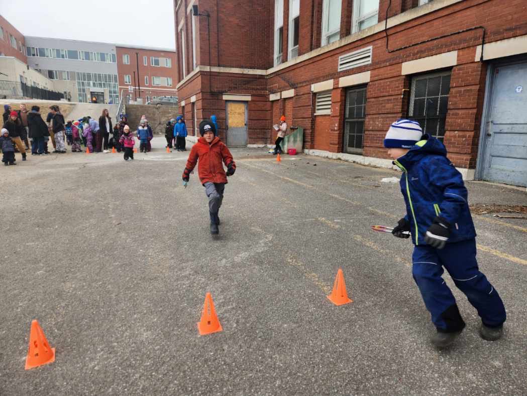 EastCitySchool's tweet image. Winter Carnival at KECPS included curling, an obstacle course, a relay, snow snake, freeze dance and mini-stick hockey! Our Grade 5/6 French Immersion students were incredible leaders for this school wide K-8 experience! #LearningToLead