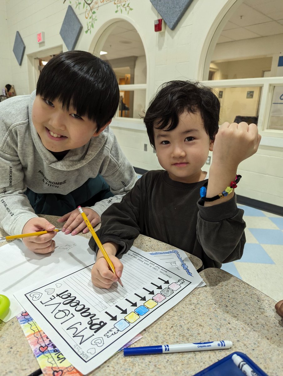 Mrs. Kidon tweet media