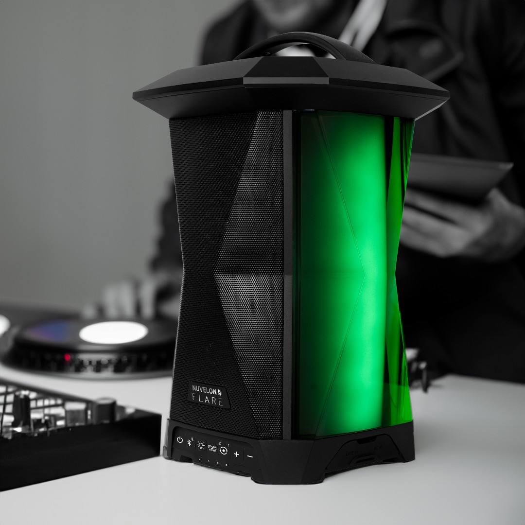 nuvelontech's tweet photo. Who says the weekend can't start on a Thursday? Nuvelon's got the beats to keep you going!  #Nuvelon #Thursday #ThursdayVibes #BluetoothSpeaker #PortableSpeaker #Wireless https://t.co/9rZ0PY4TdM