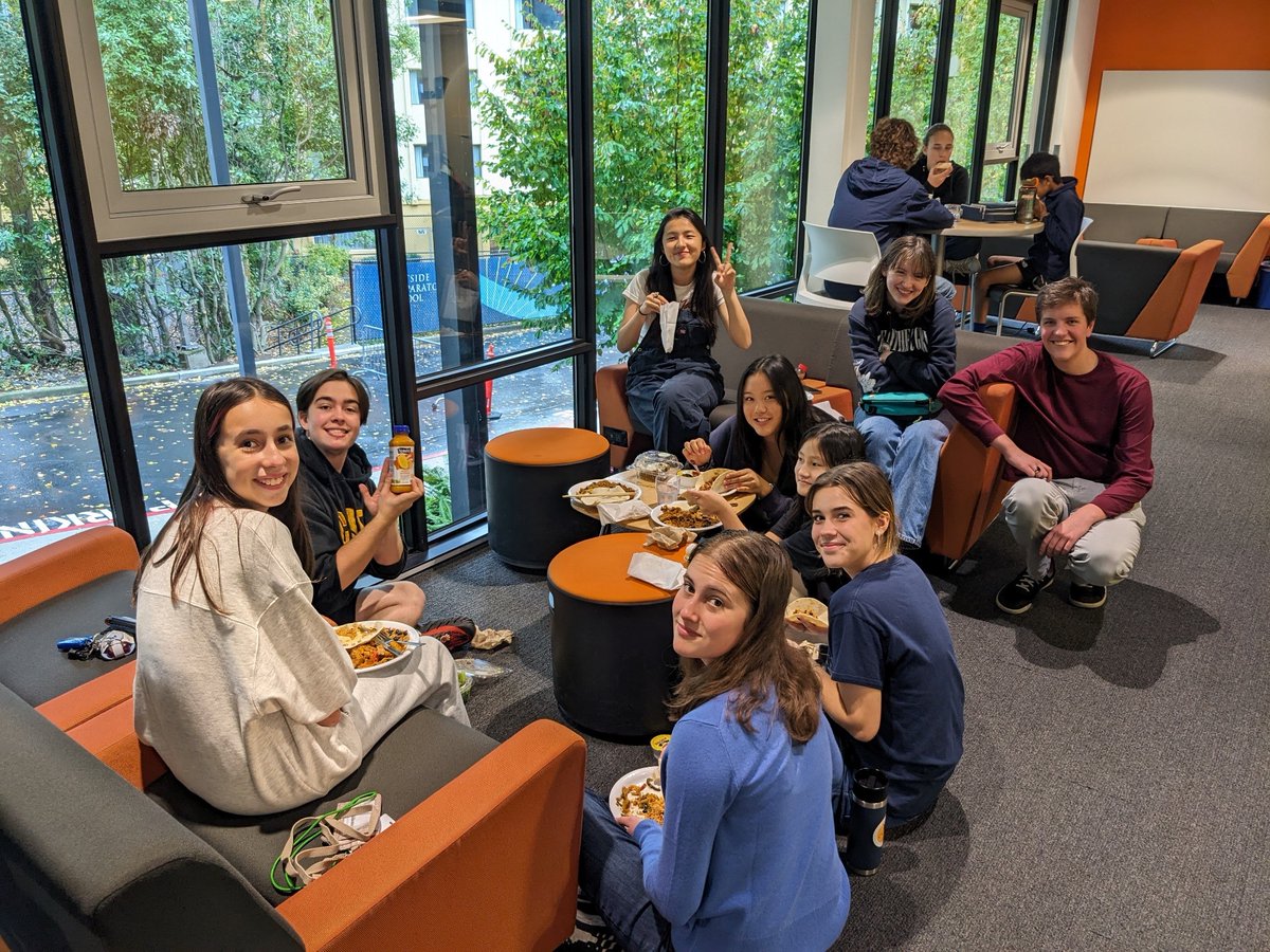 EastsidePrep's tweet photo. EPS is highlighting student clubs that are making a difference on campus and in the community. Today we are shouting out to the 12th/5th Grade Buddies, which is a program that seeks to build community between middle and upper school students at EPS. #EastsidePrep https://t.co/Z2brFGd56q