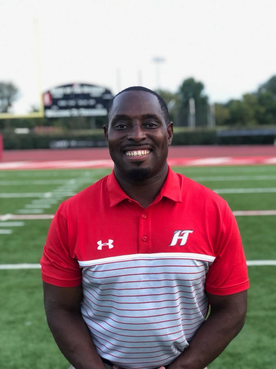 Baker High School is excited to announce the hiring of Coach Juan Johnson as head football coach, pending MCPSS board approval. Coach Johnson has been coaching at Hewitt-Trussville High School for 8 years, serving as their offensive coordinator since 2020.