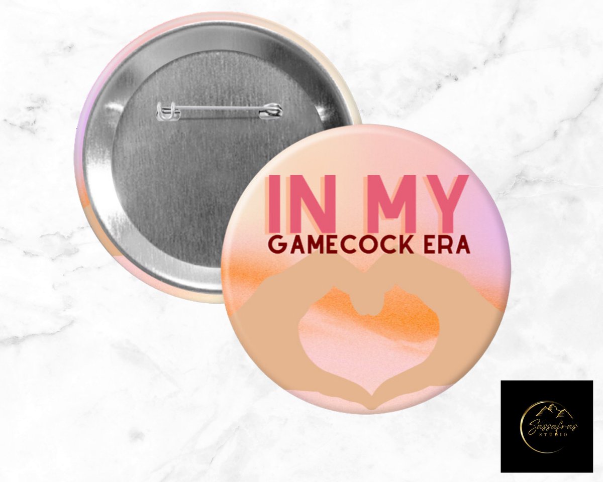 SassafrasStdo's tweet photo. Gamecock Era buttons are now available 🫶🏼💓
🔗below Etsy
https://t.co/UFRcIxDUQO
#buttons #sassafrasstudios #gamecockera https://t.co/2IA7jfzeAO
