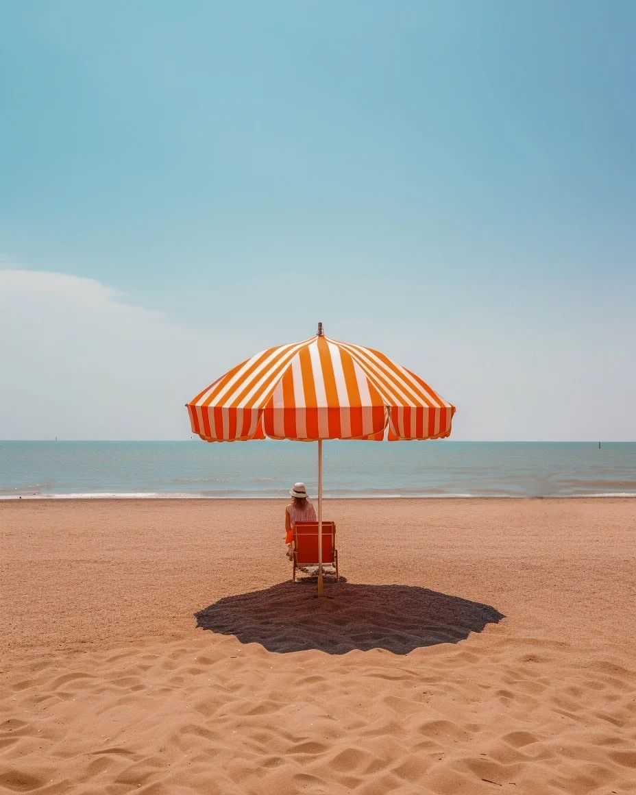 Sea view 💙⛱ <a href="/katetheo79/">Cathryne (Kee) Theo 📸</a> used our Pumpkin Spice filter from the Harvest Moon pack here! Try it to bring out a pop of orange. #AColorStory