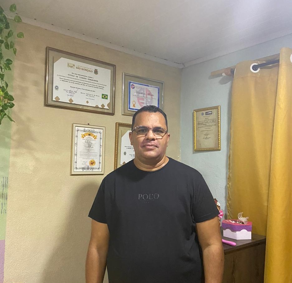 BasilioEdinaldo's tweet photo. ¹ Tudo tem o seu tempo determinado, e há tempo para todo o propósito debaixo do céu.
² Há tempo de nascer, e tempo de morrer; tempo de plantar, e tempo de arrancar o que se plantou; (Eclesiastes 3:1,2)
#NewVisual #NovoTempo #OuvirDeusEmTudo #Foco #Saúde #Dieta #SemBarba https://t.co/kieso1moT2
