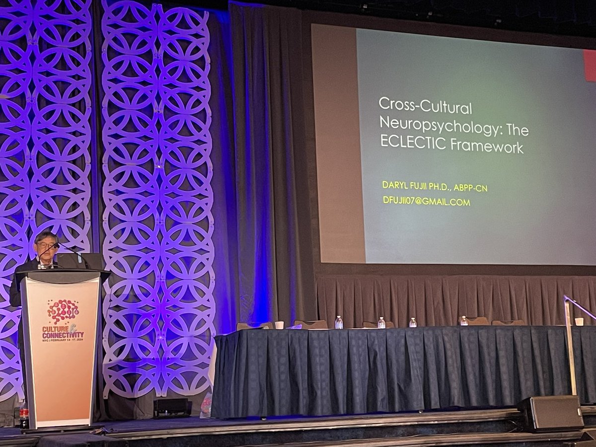 Happening right now @ #INS2024inNYC: #DrDarylFujii giving a wonderful plenary talk on his #ECLECTICFramework . Kudos to @INSneuro Program Committee for highlighting the critical role of culture on neuropsychology.👍🏽🧠 @DocBlock_neuro