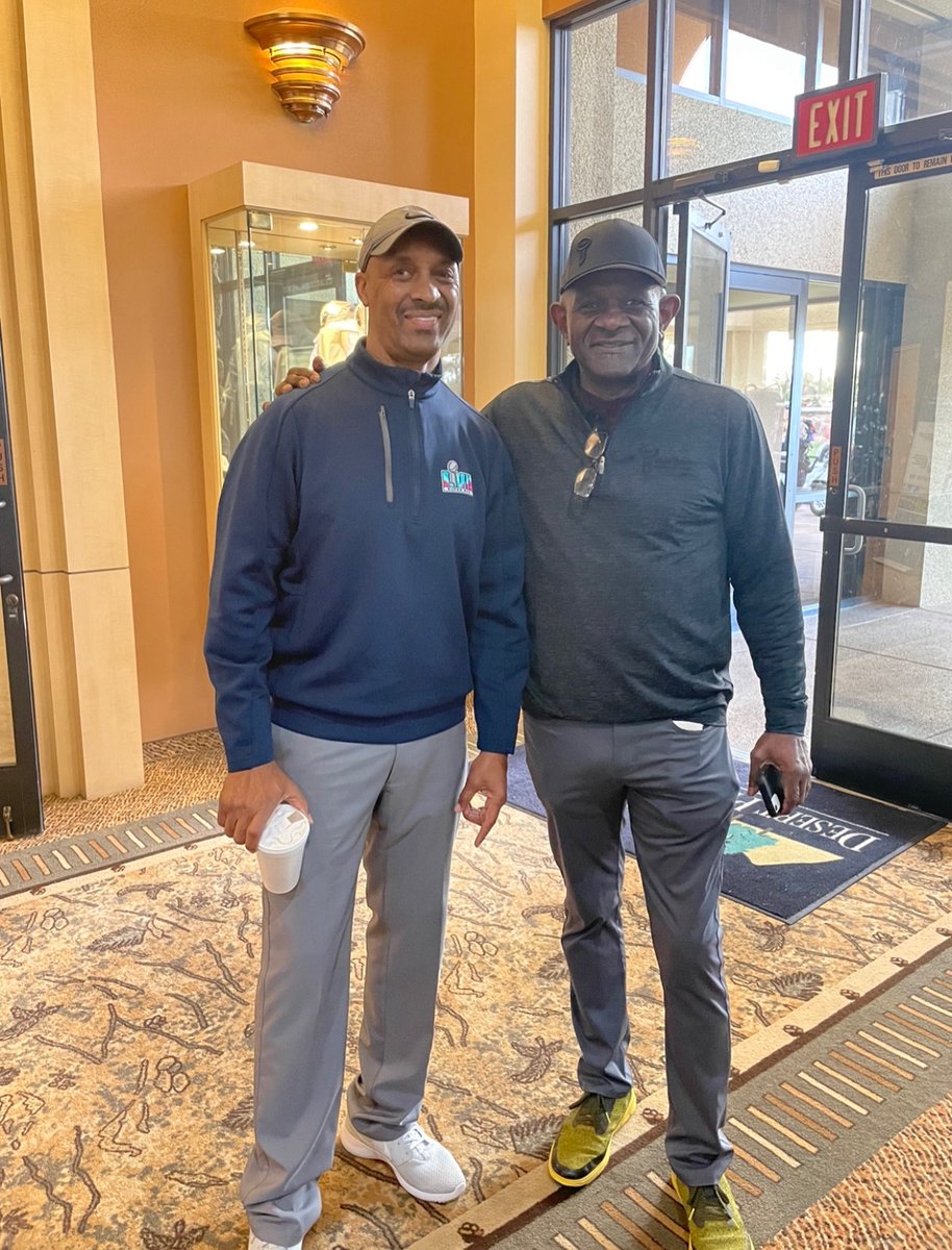 soulandsalsa's tweet photo. Superbowl week in Vegas was amazing! The Trust Golf tournament powered by the NFLPA https://t.co/Q7BFwvTRW2