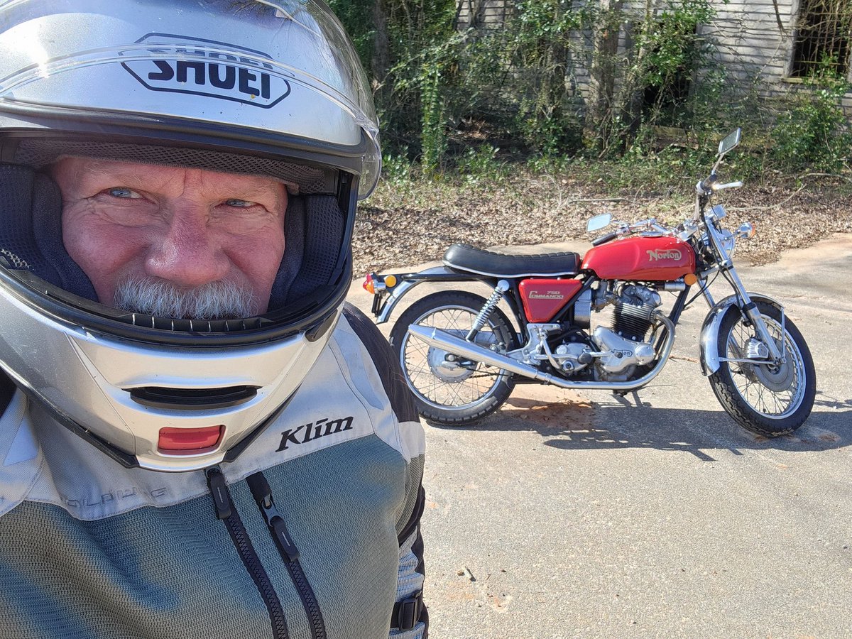 Keep calm and Nort On, 1972 Norton Commando in the wilds of South Georgia