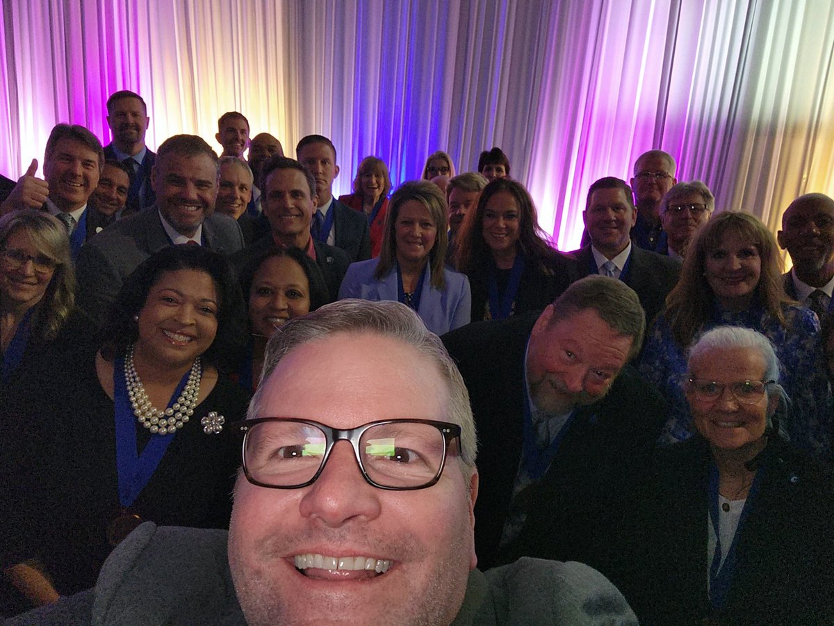 Super excited to be backstage with the State Superintendents of the Year! Join me for General Sessiom at #NCE2024 at 3:30 PST.