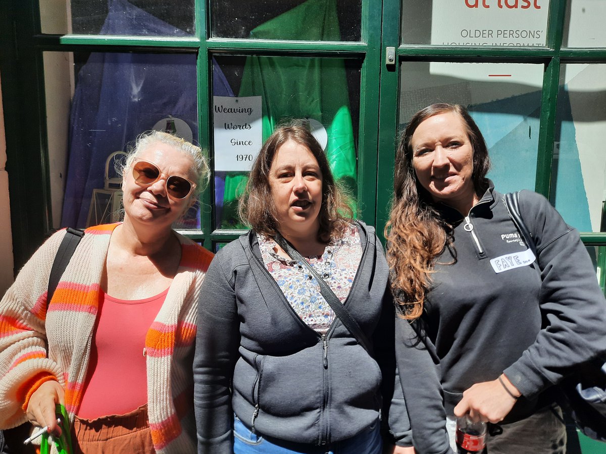 We've just been  hosted by the Peer Workers at REINFORCE, a fabulous self-advocacy org at <a href="/RossHouseMelbs/">RossHouseAssociation</a>. They gave a workshop in Safe Story-Telling. How do you share your lived experience in a safe way for yourself and your audience? Thanks to all the crew at REINFORCE.